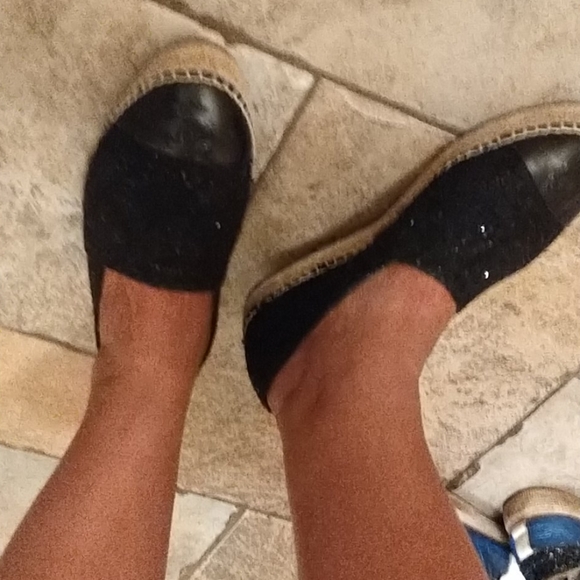 Authentic Chanel Espadrilles - Picture 2 of 9